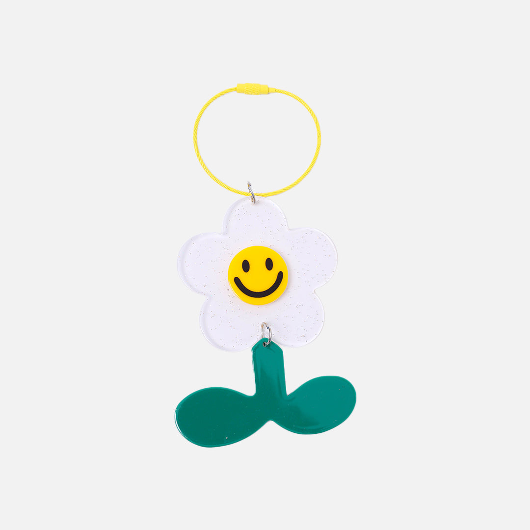 Stroberi Flower Character Keychain