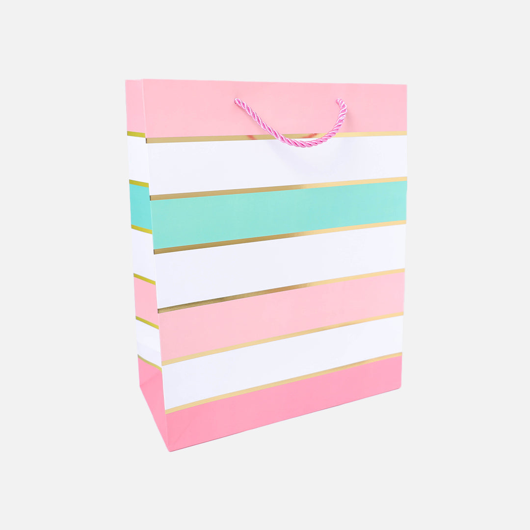 Stroberi Birthday Gift Bag Pattern