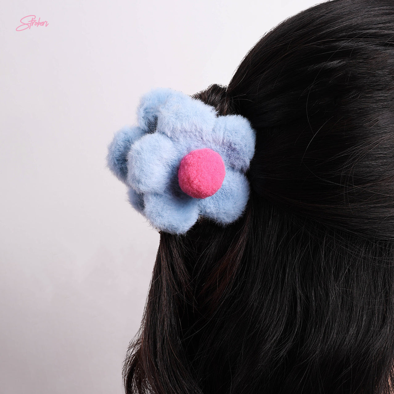 Stroberi Fur Flower Hair Clip