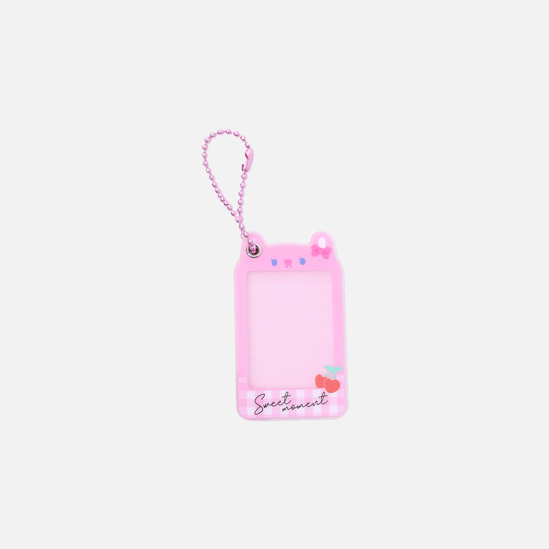 Stroberi Photocard Holder Keychain