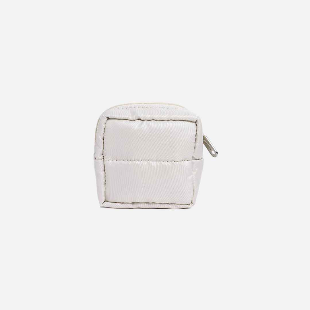 Stroberi Puffy Metallic Pouch Series