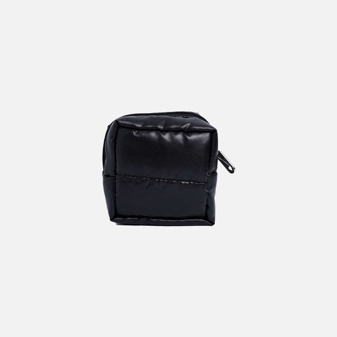 Stroberi Puffy Metallic Pouch Series