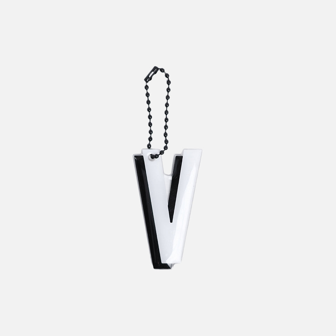 Stroberi Large Black & White Alphabet Keychain