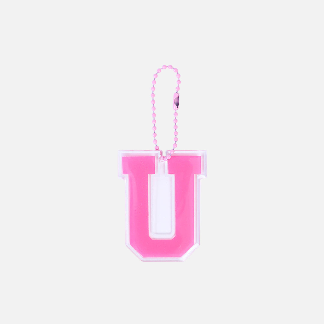 Stroberi Large List Silver Alphabet Keychain