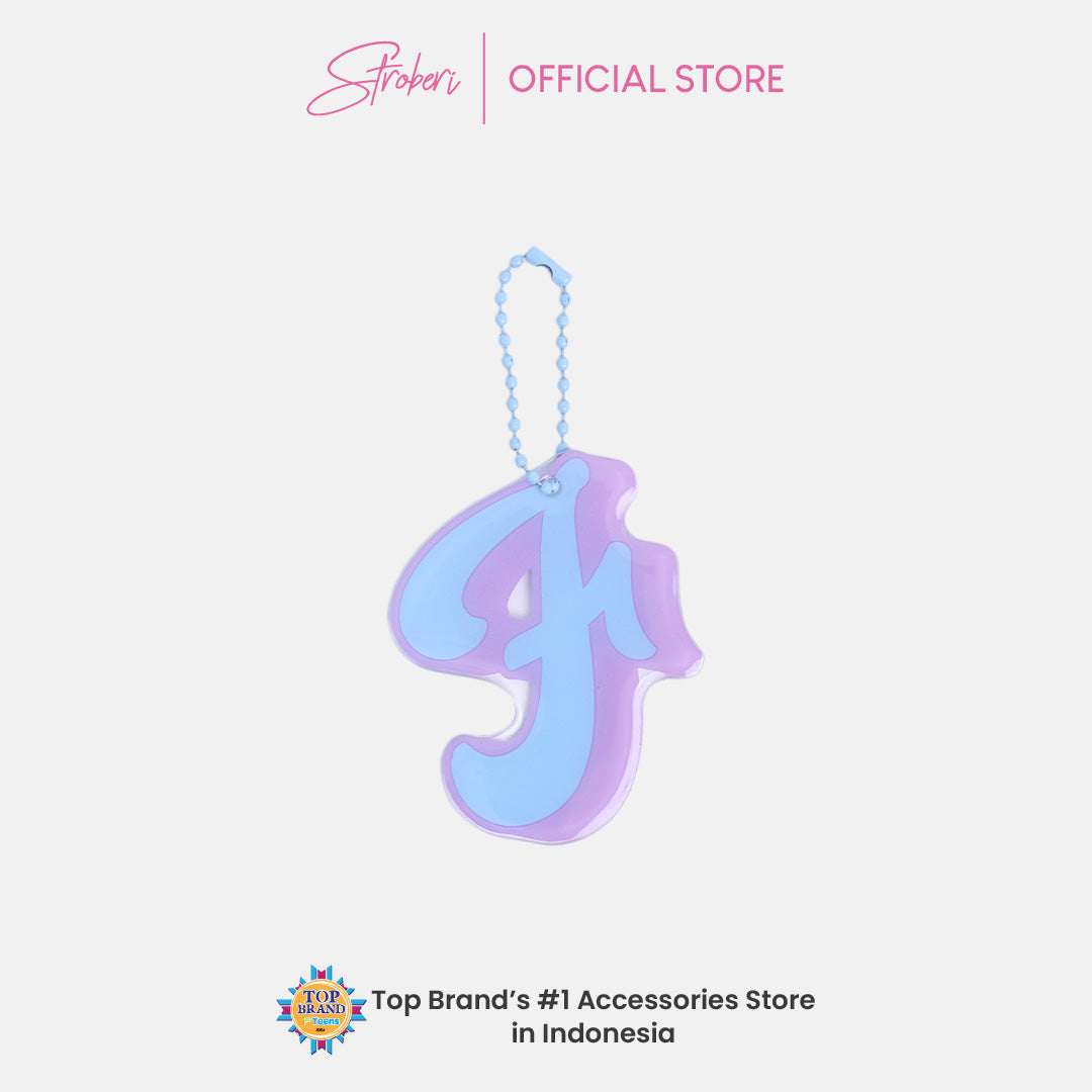 Stroberi Two Tone Alphabet Keychain
