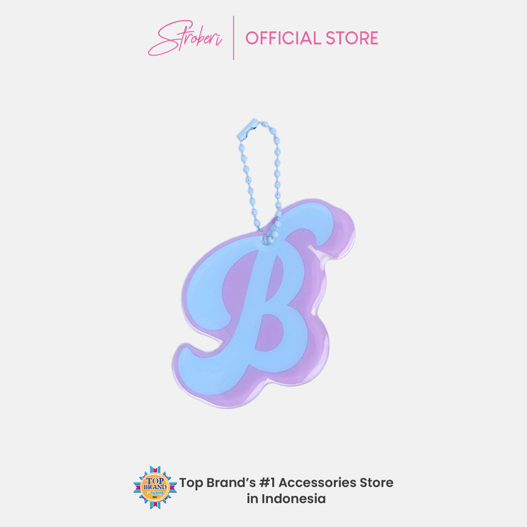 Stroberi Two Tone Alphabet Keychain