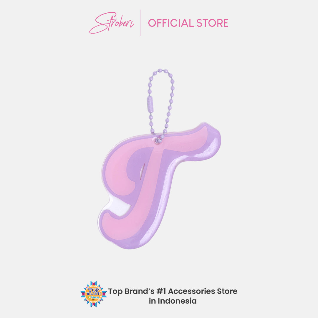 Stroberi Two Tone Alphabet Keychain