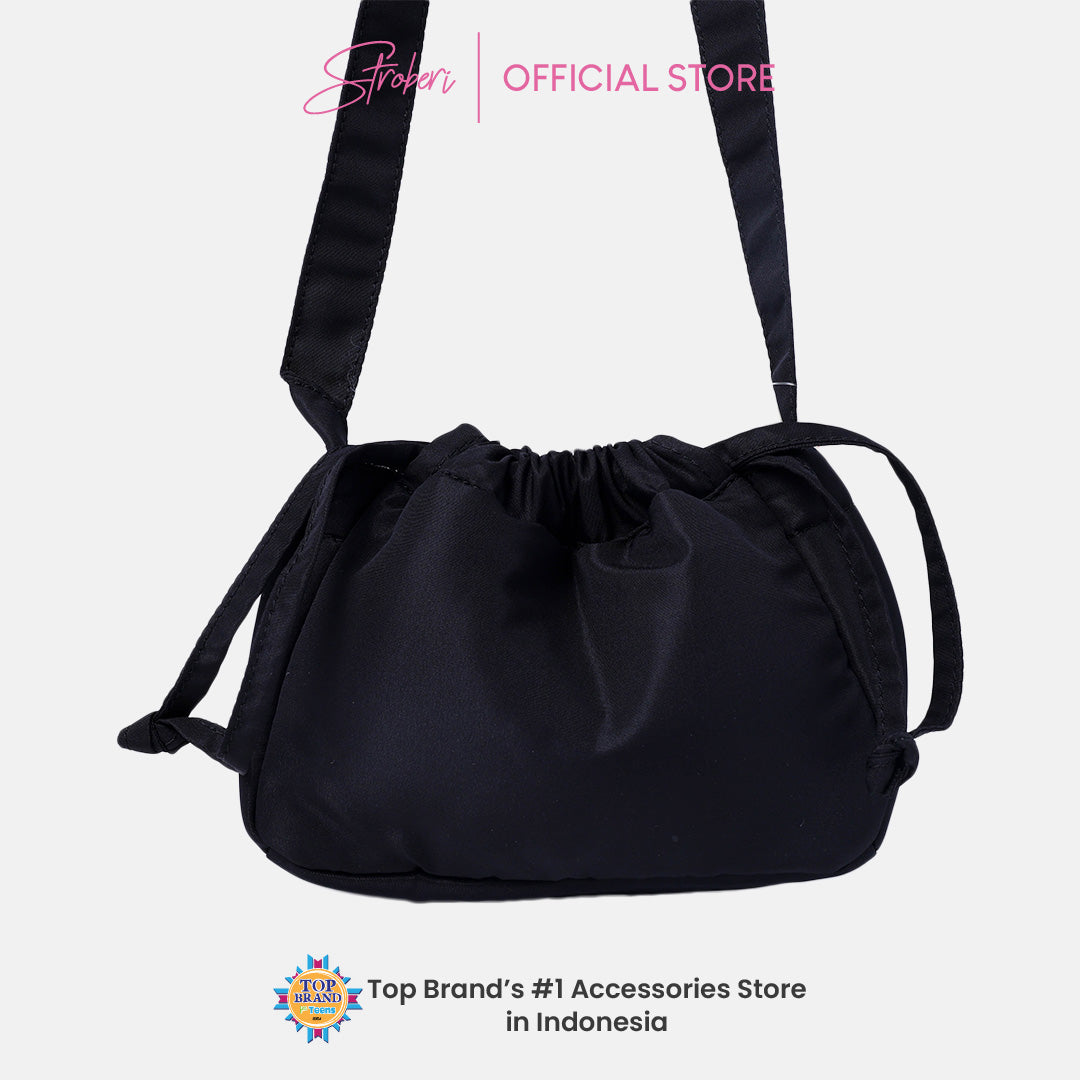 Stroberi Drawstring Sling Bag