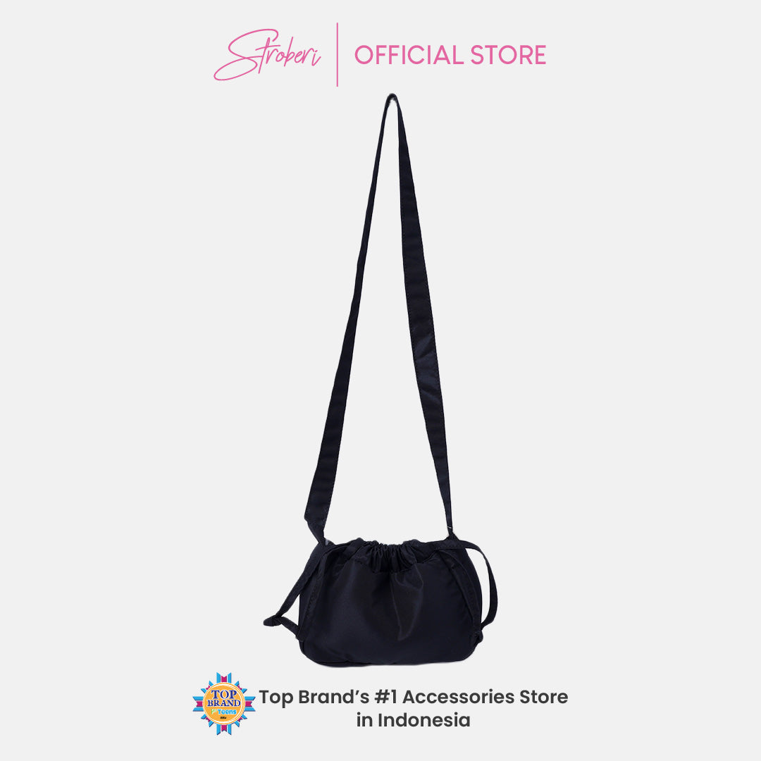 Stroberi Drawstring Sling Bag