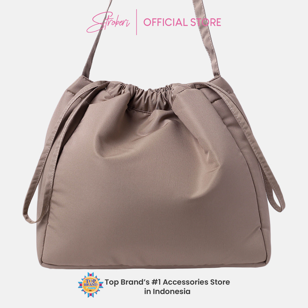 Stroberi Drawstring Sling Bag