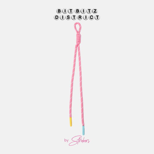 Stroberi Simple Knotted Rope Charm