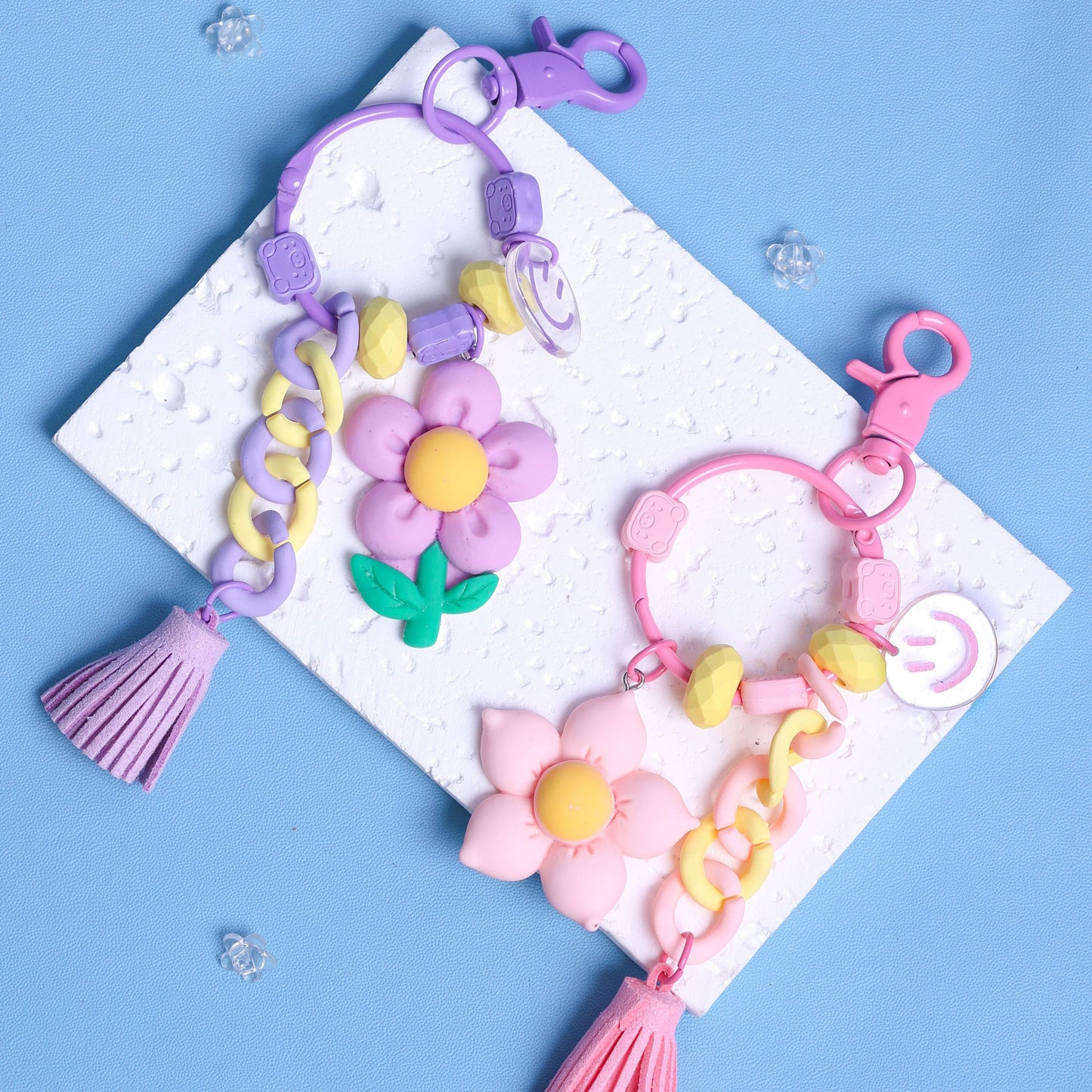 Stroberi Colorful Character Keychain -1