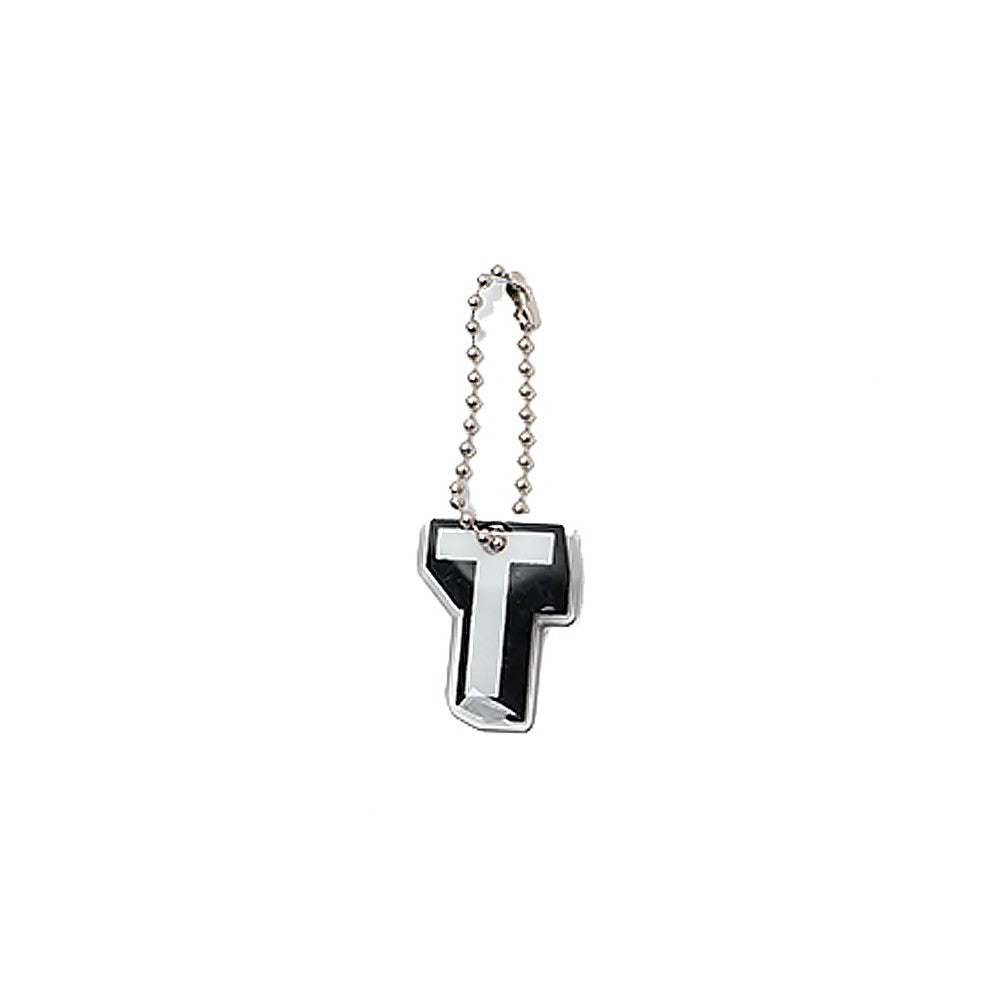 Stroberi Black & White Alphabet Keychain -2
