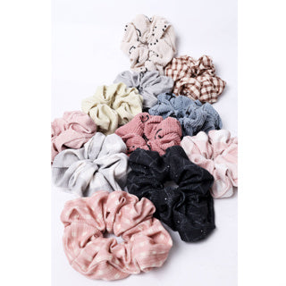 Stroberi Scrunchie Corduroy Hair Tie