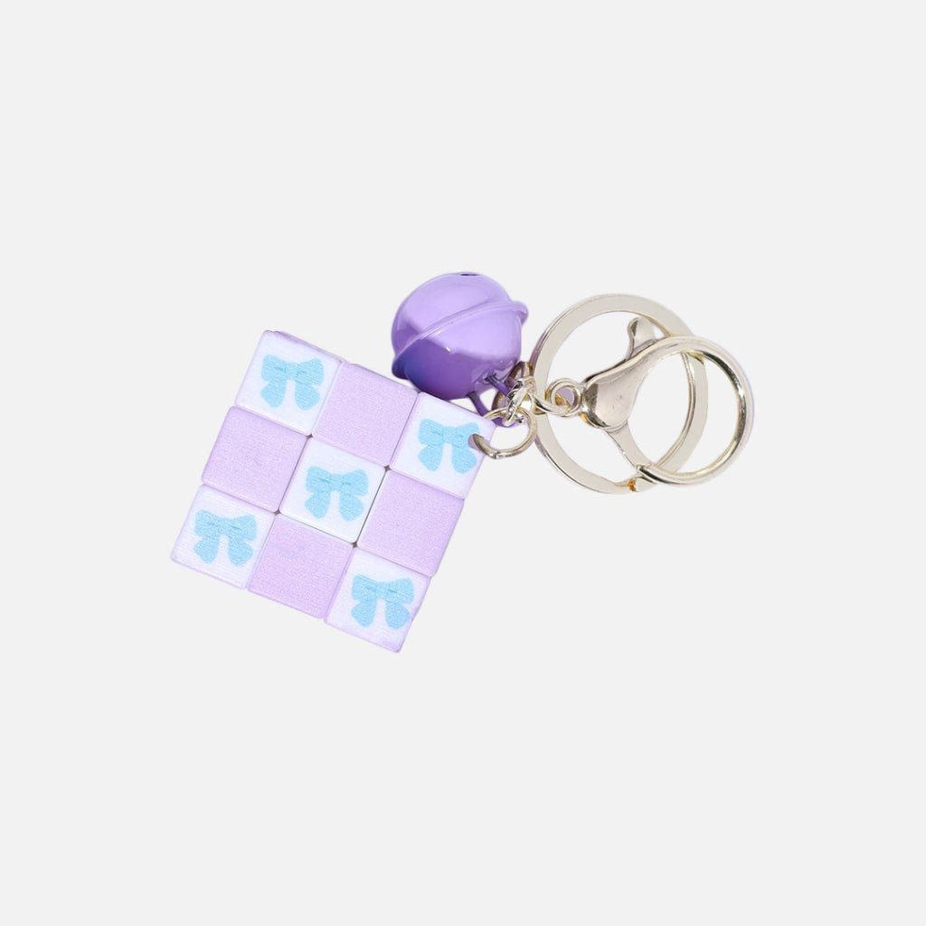Stroberi Cube Game Keychain