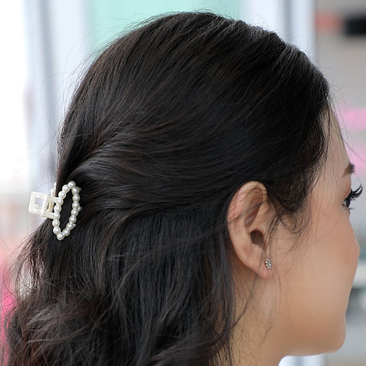 Stroberi Oval Pearl Small Hair Clip