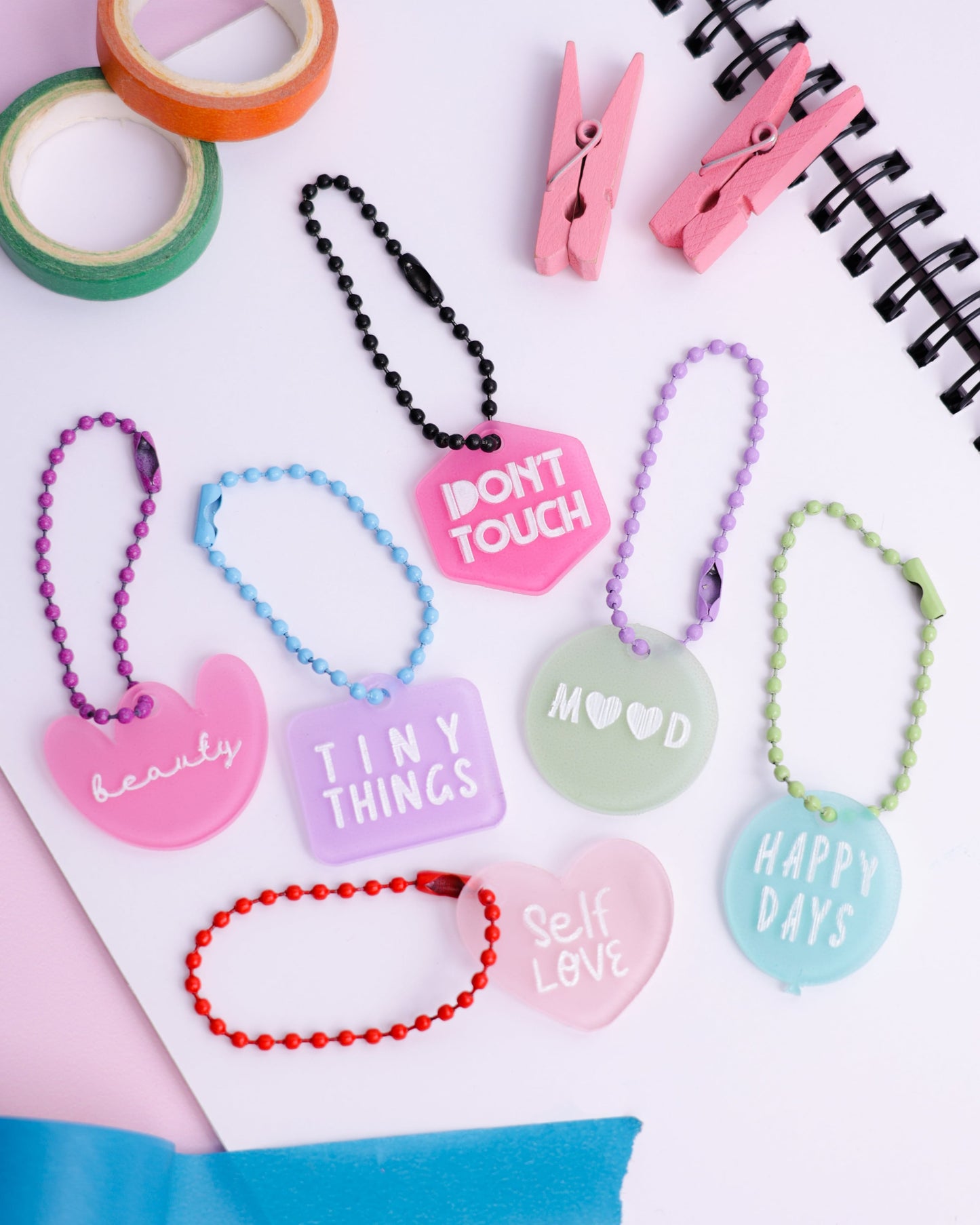 Stroberi Acrylic Carving Keychain