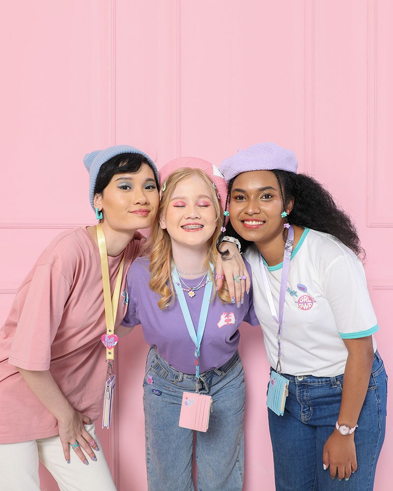 Stroberi 20th Birthday Merchandise T- Shirt