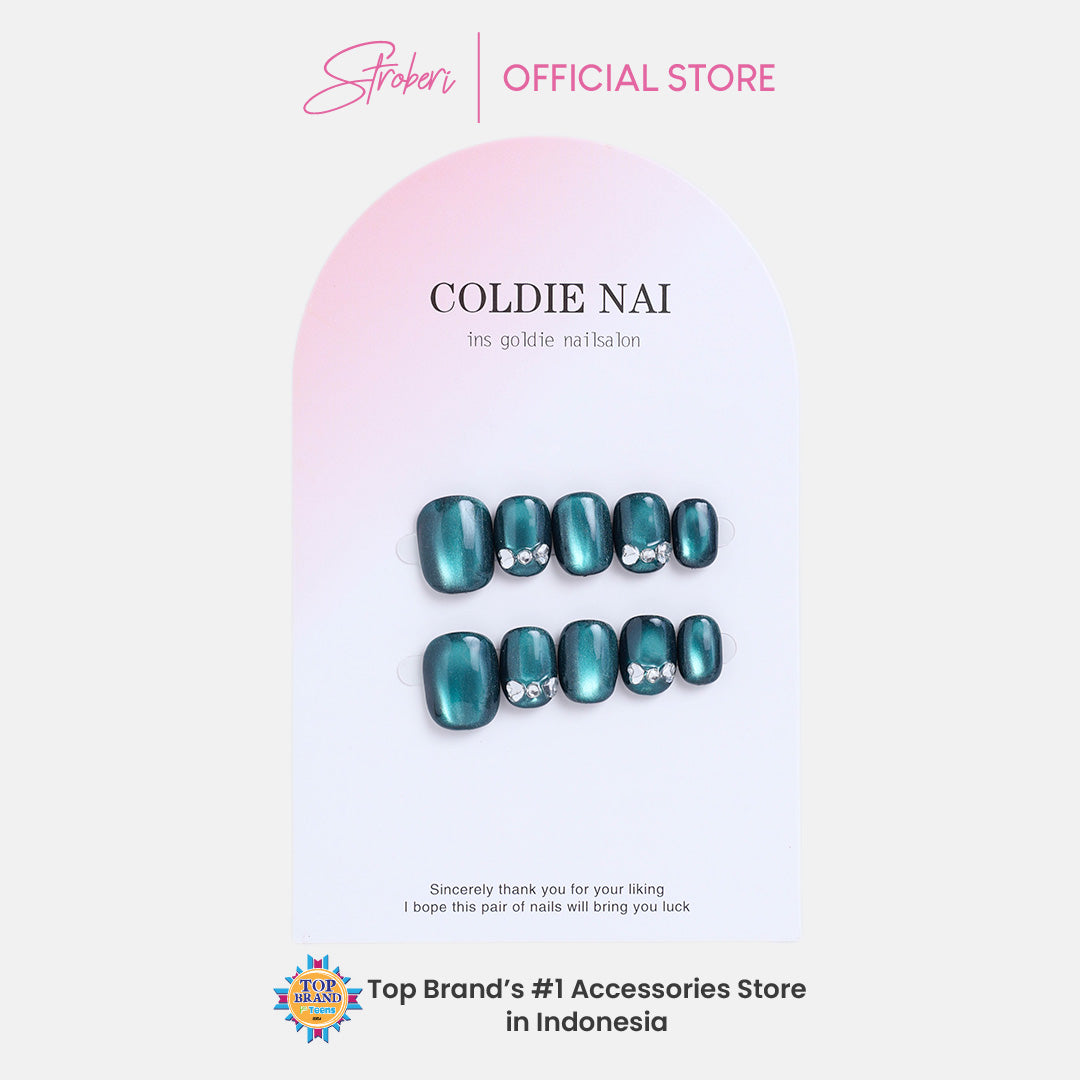 Stroberi Cute Pattern Faux Nail
