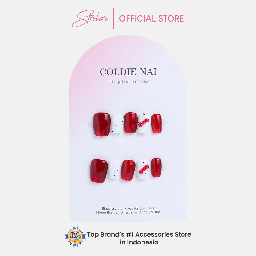 Stroberi Cute Pattern Faux Nail