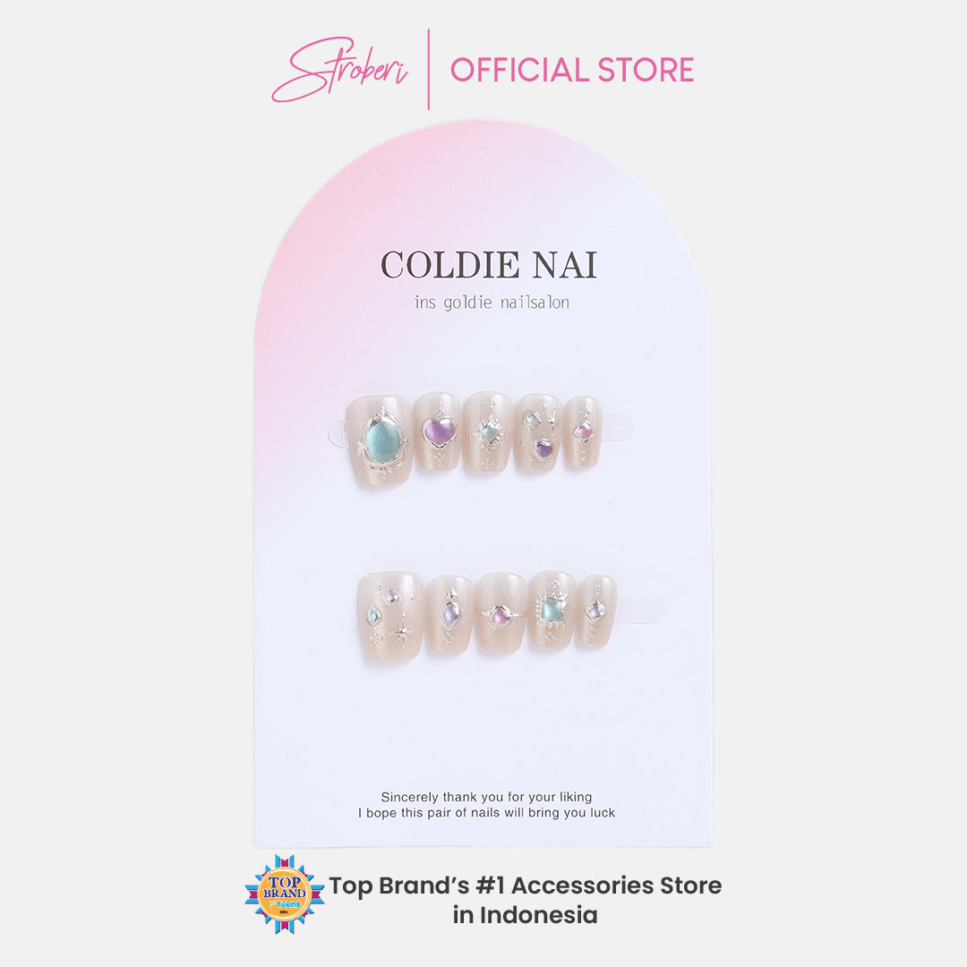 Stroberi Cute Pattern Faux Nail