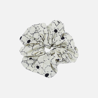 Stroberi Scrunchie Corduroy Hair Tie