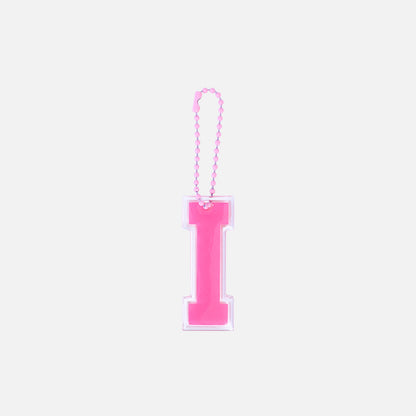 Stroberi Large List Silver Alphabet Keychain