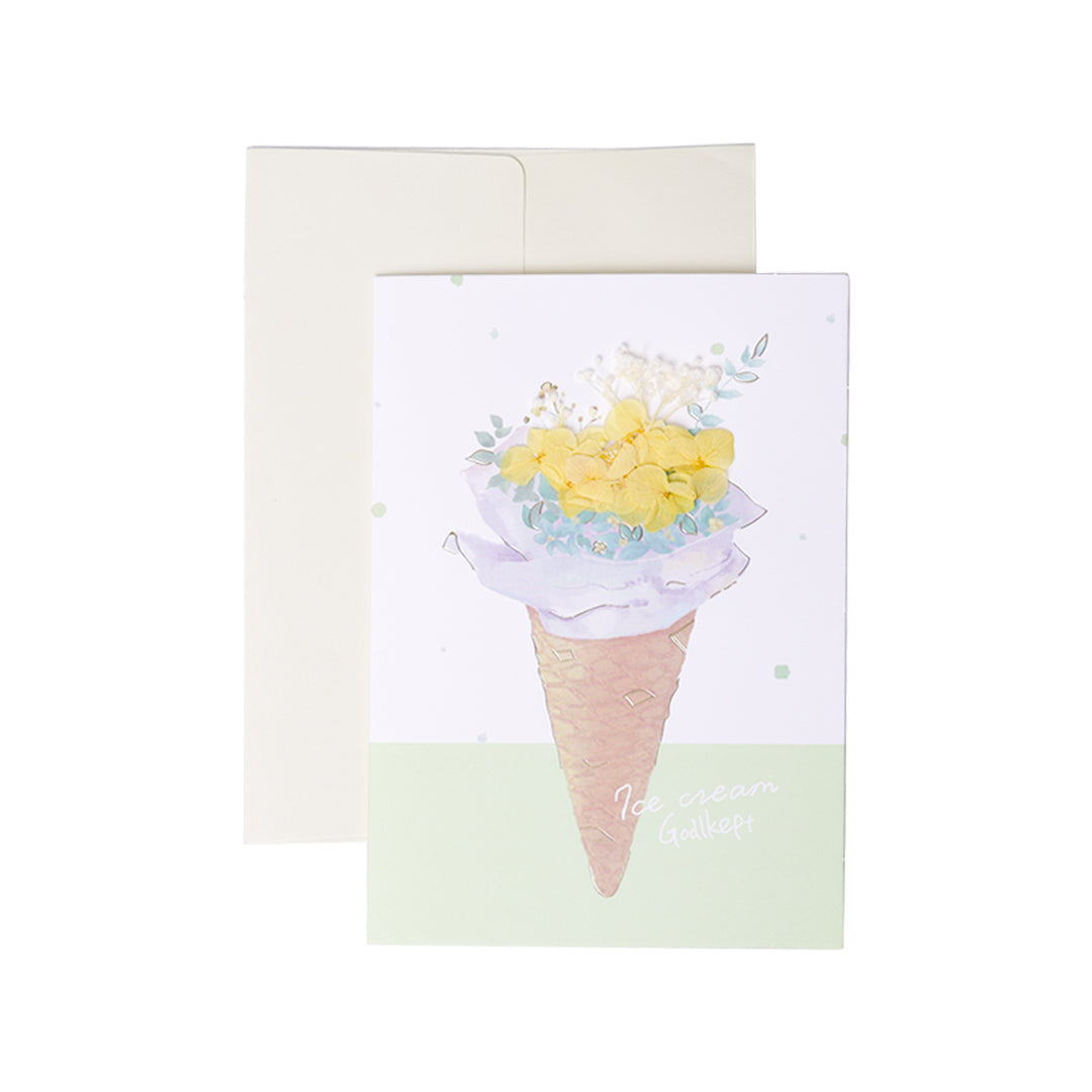 Stroberi Greeting Card Cone