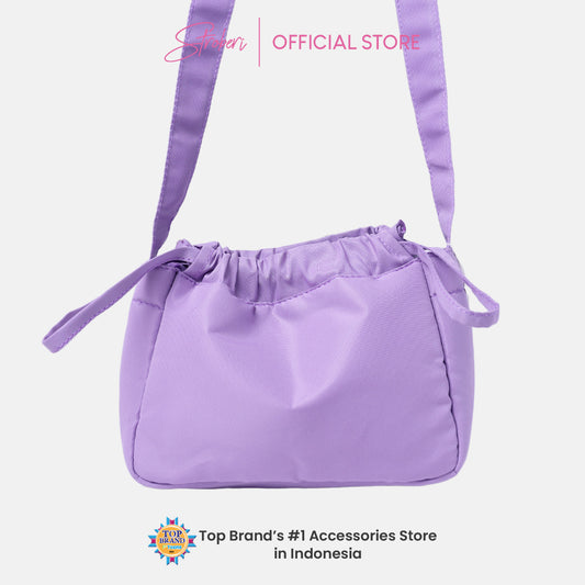 Stroberi Drawstring Sling Bag