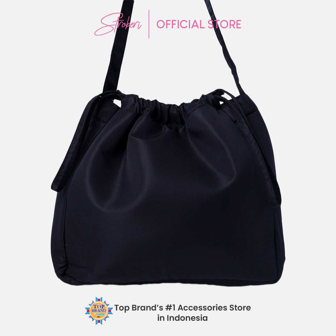 Stroberi Drawstring Sling Bag