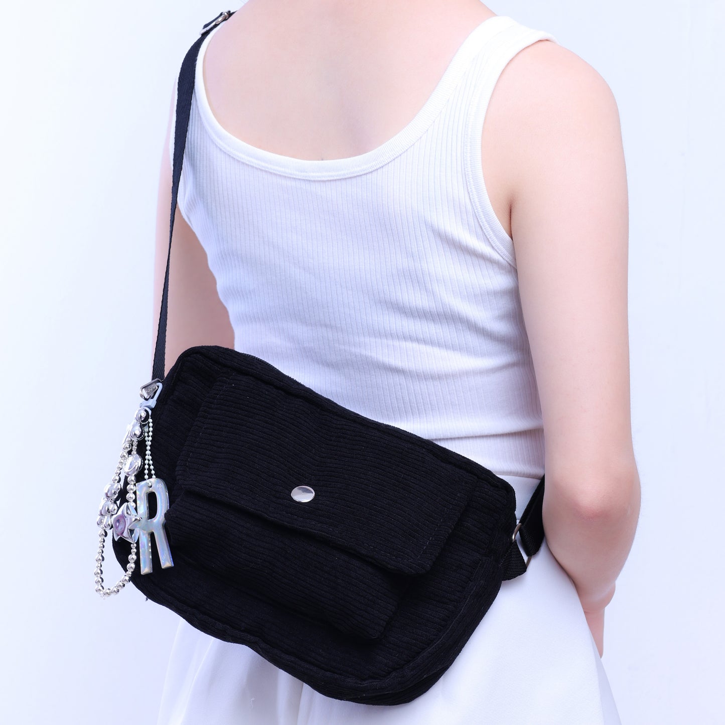 Stroberi Black Corduroy Sling Bag