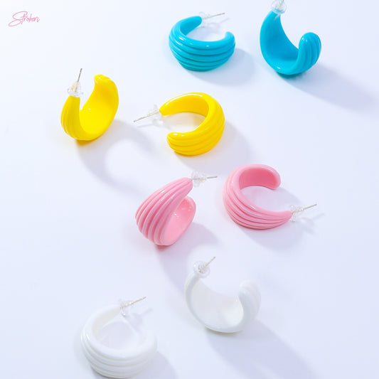 Stroberi Colorful Round Curved Earring