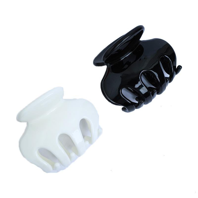 Stroberi Jedai Hair Clip - Black & White